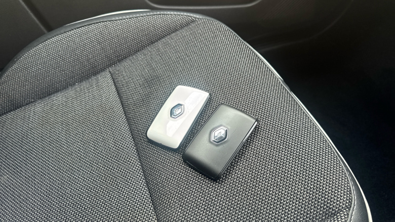 Renault Captur 1.6 E-TECH Hybrid 145 SE Edition 5dr Auto Hybrid Hatchback